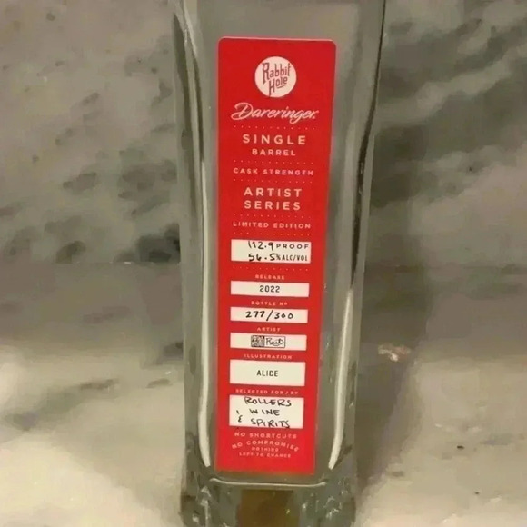 Rare decorative bottle Rabbit Hole single barrel cask strength - Picture 6 of 6